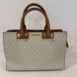 Michael Kors Monogram Bag